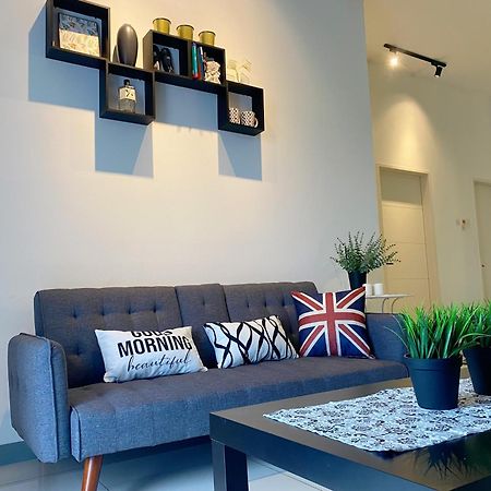 Le Thompson - Puchong Center Ioi Mall Dış mekan fotoğraf